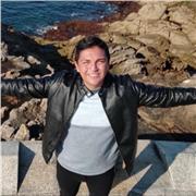 Soy una persona que traza objetivos, pasos para lograr una meta. Siempre renovar el método para que sea más aceptado por el estudiante.